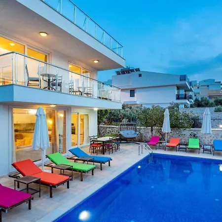 4 Bedroom 1106 Villa Kalkan