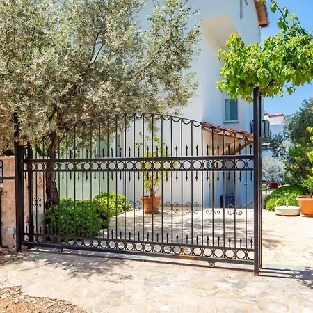 4 Bedroom 1106 * Kalkan