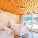 4 Bedroom Within Walking Distance To Shops And Restaurants Kalkan
