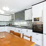 4 Bedroom Within Walking Distance To Shops And Restaurants Villa Kalkan